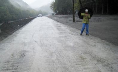 図3.ソイルセメントによる道路施工例 ①